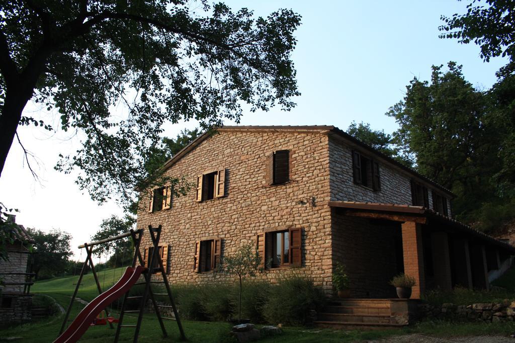 Agriturismo Valdifiori Sassoferrato Extérieur photo