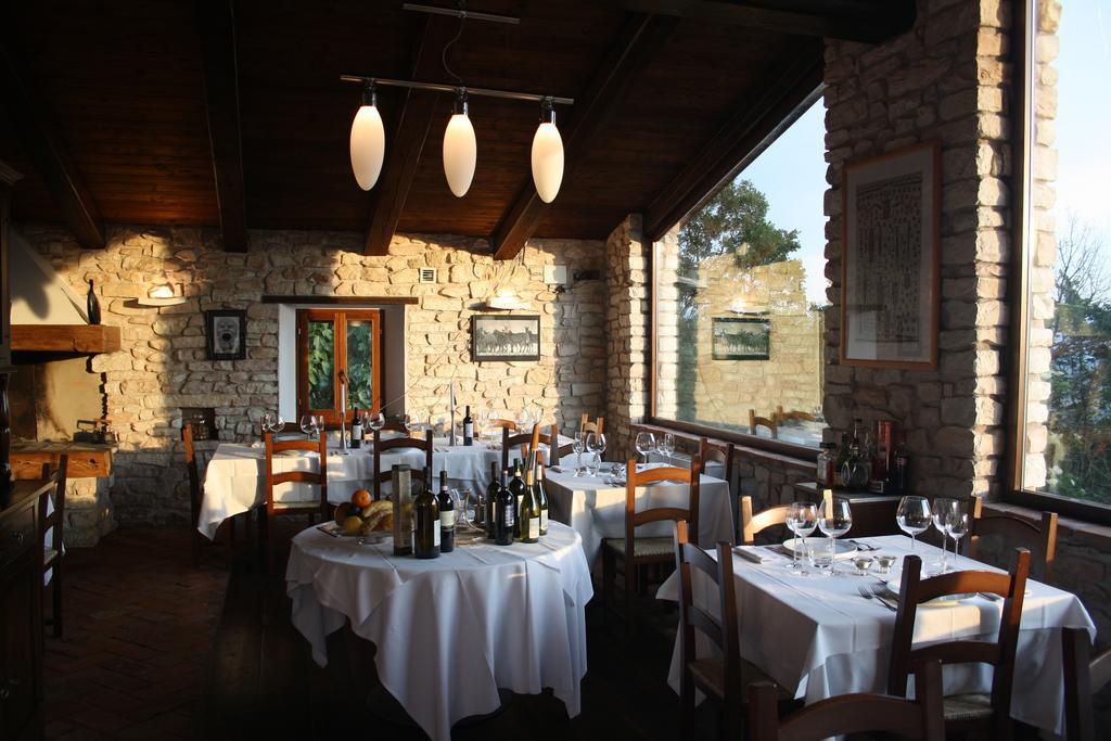 Agriturismo Valdifiori Sassoferrato Extérieur photo
