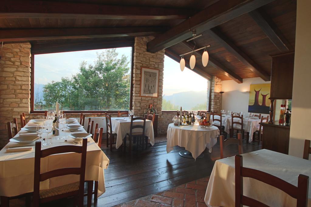 Agriturismo Valdifiori Sassoferrato Extérieur photo